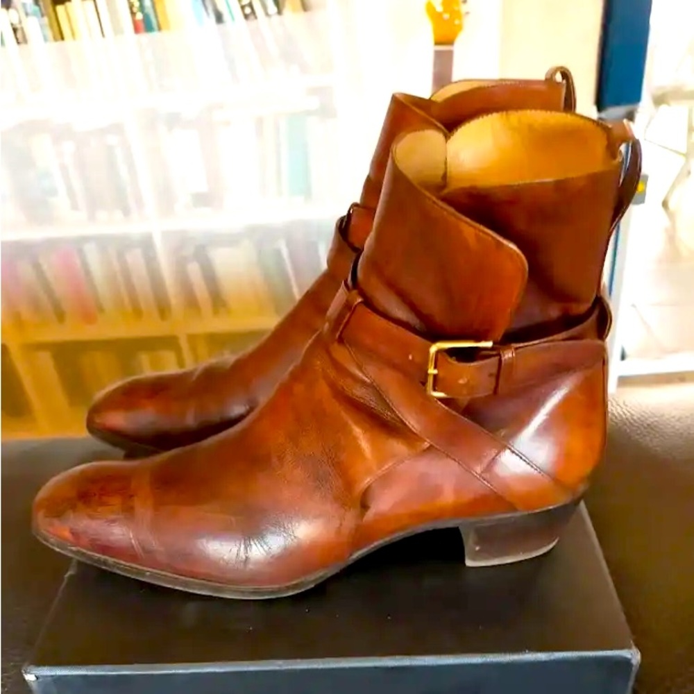 Iconic Yves Saint Laurent by Tom Ford Johnny Boots